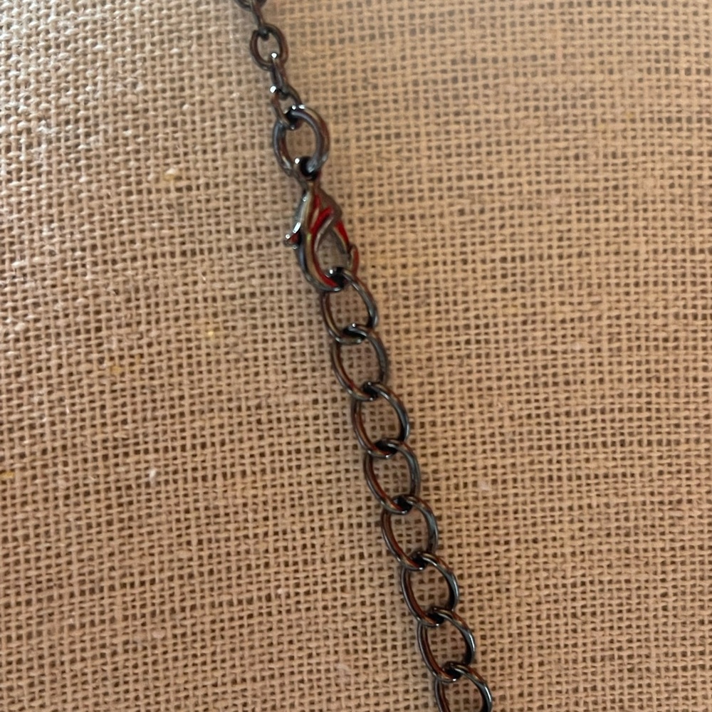 WHO? Dr. Who necklace - Picture 3 of 3